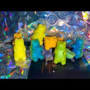 Gummy bear wax melts